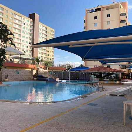 Parque Das Aguas Quentes Caldas Novas Go Exterior photo
