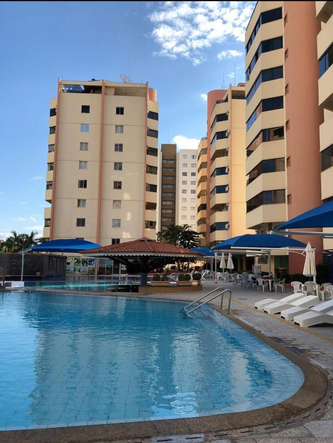 Parque Das Aguas Quentes Caldas Novas Go Exterior photo